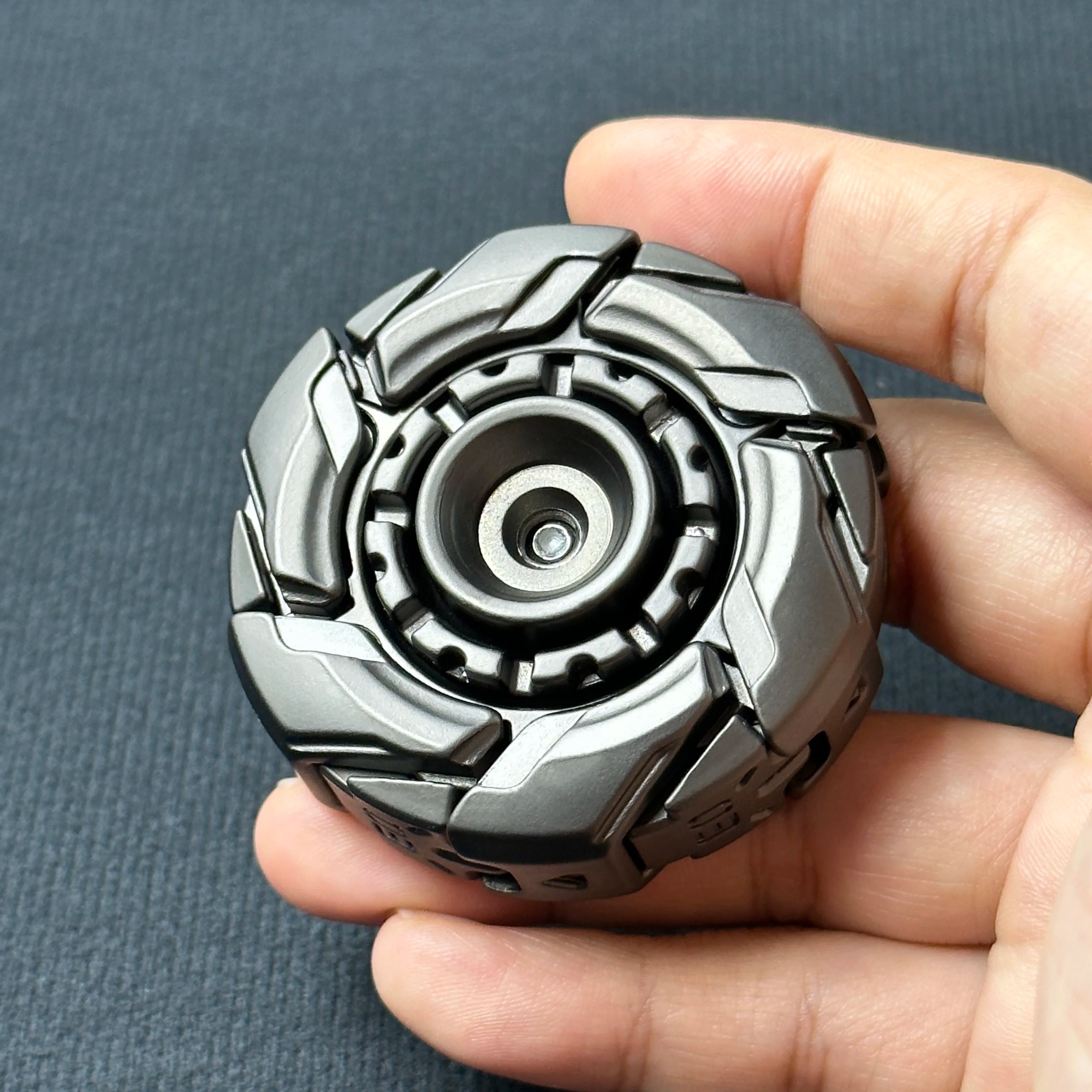 EDC Magnetic Fidget Slider – Open Armor Spinning Top Toy